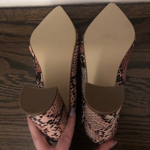 NWOT Blush snakeskin block heels - Picture 3 of 3